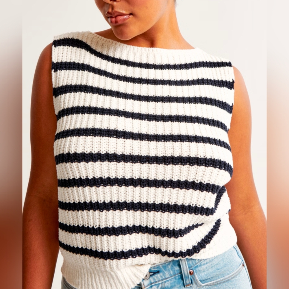 Striped Knit Sleeveless Sweater